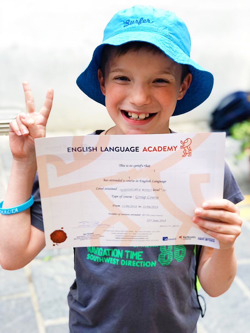 English Language Academy - Junior mit Diplom